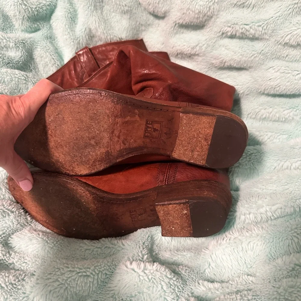 Frye Beige Leather Footwear - Picture 3 of 6